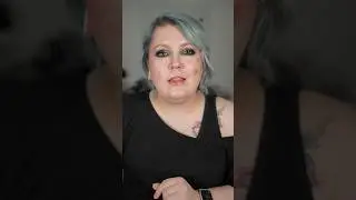 How to transform a look to gothic goddess