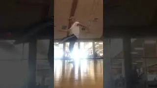 Practicing double spin to jazz split