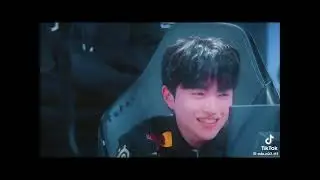 (Tổng hợp Tiktok) Đồng phục mới của T1