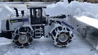 Snow chain traction test for rc loader WA470. Rc construction. Remote control snow removal.