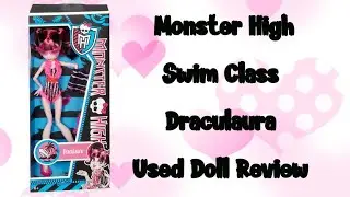 Monster high used doll Swim Class Draculaura