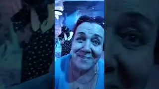 На выставке динозавров морских глубин (2) в ТЦ,,Марко Молл