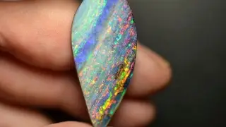 35.8 ct natural solid boulder opal gemstone video by Biro Opal Australia  - biroopal.com