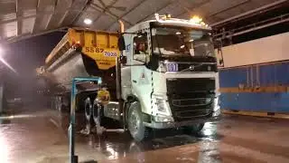 Pengencangan ulang 10 baut roda