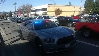 LAPD Unmarked Dodge Charger Reponding