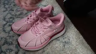 How do these feel? Women's Orthopedic Road Running Shoes: Comfortable