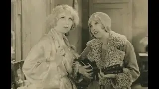 Martin Guitars - The Broadway Melody (1929)