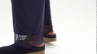 House Of Slippers Haflinger 713001-70 TORBEN Ladies Felt Wide Fit Mule Slippers Navy