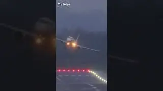 How Do Planes Land In The Rain? #shorts