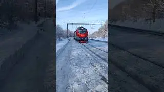 ЭП20 - 080 с приветливой бригадой проследует о.п. 204км.#ювжд #эп20 #железнаядорога #railway #yt