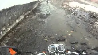 2013 Royal Enfield Himalayan Odyssey raw03