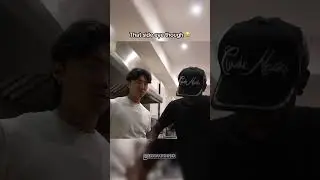 Этот взгляд искоса был просто безумным 😂.