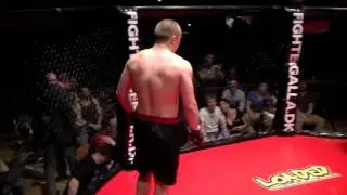 FIGHTERGALLA 20 DAN EDWARDS VS MIKKEL PARLO ROUND 1