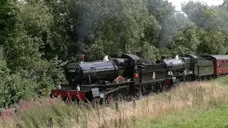 The West Somerset Explorer with Jubilee Bahamas, from London Paddington to Bishops Lydeard.