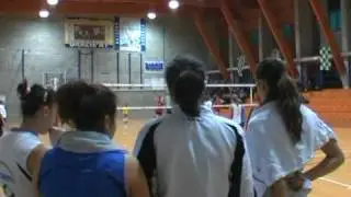 Giocatrici Rivergaro davanti telecamera1.mpg