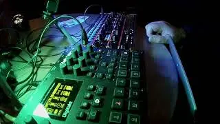 Windchill : Elektron Digitakt and Behringer Grind