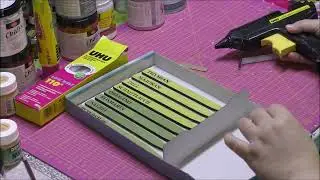 Pflanzenstecker aus Beton f&uuml;r den Aussaatkasten