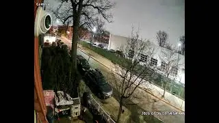 The devil mutated in the car.魔鬼车上变异，玩迂回战术，狡猾的狐狸，一来我就闻到狐狸怪味了。别忘了我是魔鬼杀手。