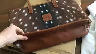 Barrington Gifts Savannah Tote Unboxing // zippered nylon tote first impressions