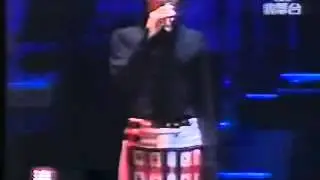 張國榮 熱情演唱會 未收錄片段 哥哥穿裙子曝光被記者看到後的反應