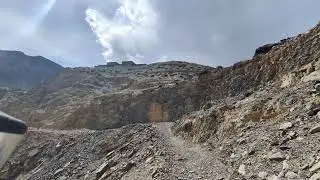 Fat cycling to  Pangling, Nepal