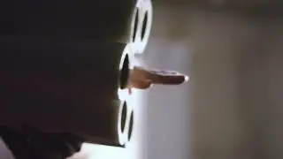 Best Commercial Ads Dec 2018 - Philips - The paper towel suits