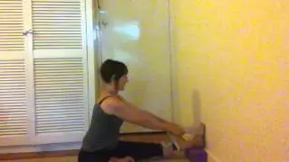 Nicole Hills Yoga Maha Mudra and Janu Sirsasana