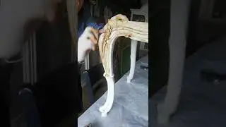 Yağlı boya eskitme tekniği ile mobilya yenilene