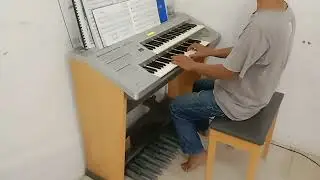 Hai, mari berhimpun / Adeste fideles