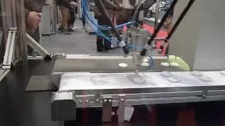 Exhibition Hannover Messe 2012 / robots