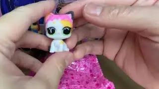 unboxing lol pet eyespy series gold ball ultra rare flower poodle and purfect spike