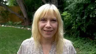 Meet Erica Stoltz (Musician, Educator) - In A Minute Portrait (Week 326)