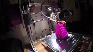 3D printing a vase