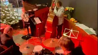 Tim Richards TRIO play Mary Lou Williams' 'Free Spirits' from their FOUR ACES album