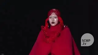 Hu Sheguang closes Beijing fashion week with trademark style
