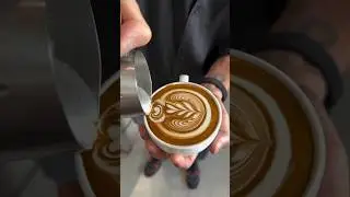 Wing Tulip Latte Art | Coffee Art