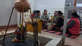 सोमवार को शिव मंदिर मै किरतन 👍👍🙏👌👌🌴🌻🌿🌼