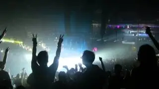 POP 2013 Dream in 360 - Steve Angello - GREYHOUND