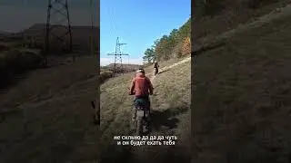 Так не упадёшь.👍 #moto #мотоинструктор #мотообучение #мото #мотоцикл #эндуро