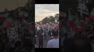 Iranians and Israelis in Toronto show support for the Iranian people and overthrowing the regime.