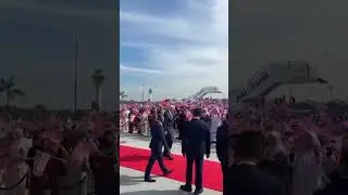Dans, c&acirc;ntece și voie bună la plecarea lui Trump din Malaezia. Președintele SUA a ajuns &icirc;n Japonia