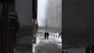 New York is also facing a potentially historic snow❄️🤍storm like Chicago, that broke records.