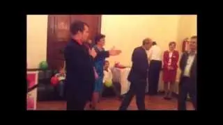 ведущий на праздник