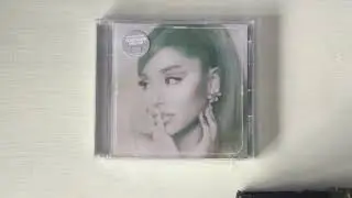 Ariana Grande - Positions Deluxe (Unboxing)