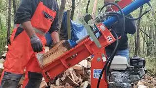 Balfor Vario 10t, splits oak with a diameter of 45 CM