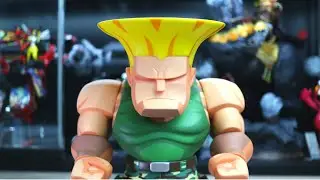 Big Boys Toys (HK) Street Fighter Guile Bulkyz Designer Toy Review!