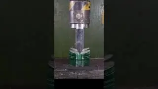 Satisfying Card Cutting with Hydraulic Press! 😍✂️ #hydraulicpress #cards #satisfying