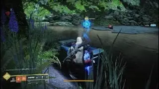 Destiny 2 exotic world drop queenbreakers bow linear fusion rifle