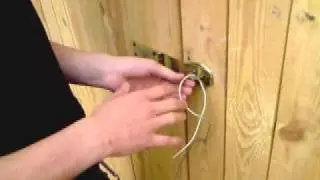 Jak otworzyć zamek bez użycia klucza [spryciarze.pl]