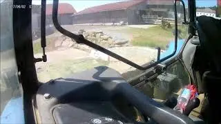 Siloverdichten beim 2. Schnitt 2018
